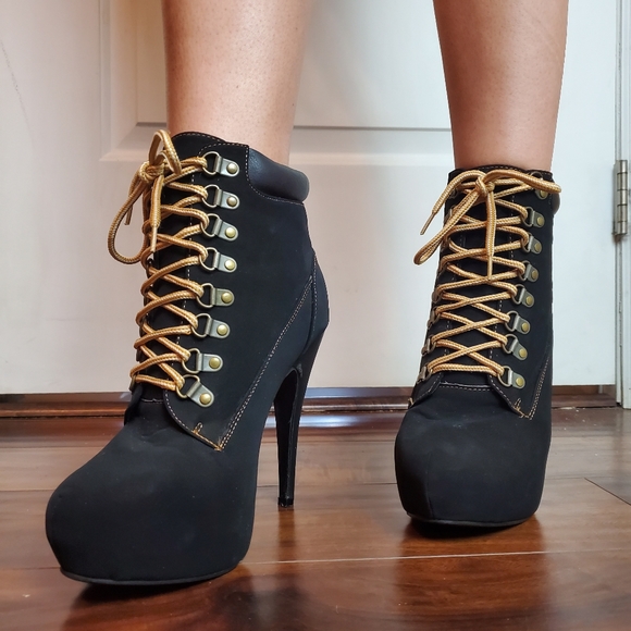 Forever High Heel Almond Toe Lace Up Ankle Booties - Picture 4 of 6